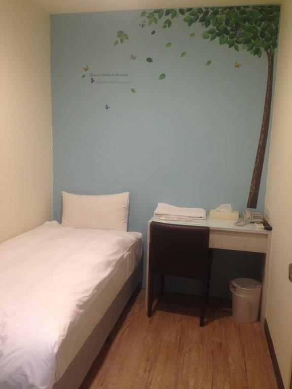Galaxy Mini Inn Taipei Eksteriør billede