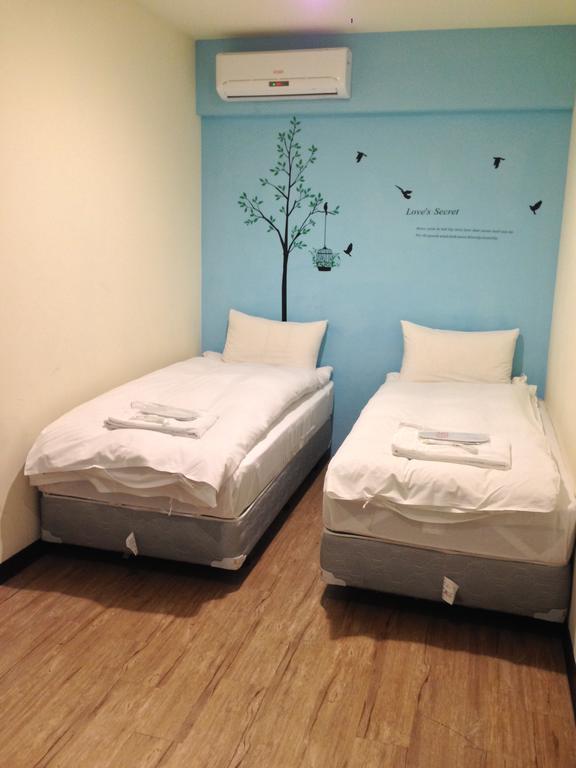Galaxy Mini Inn Taipei Eksteriør billede