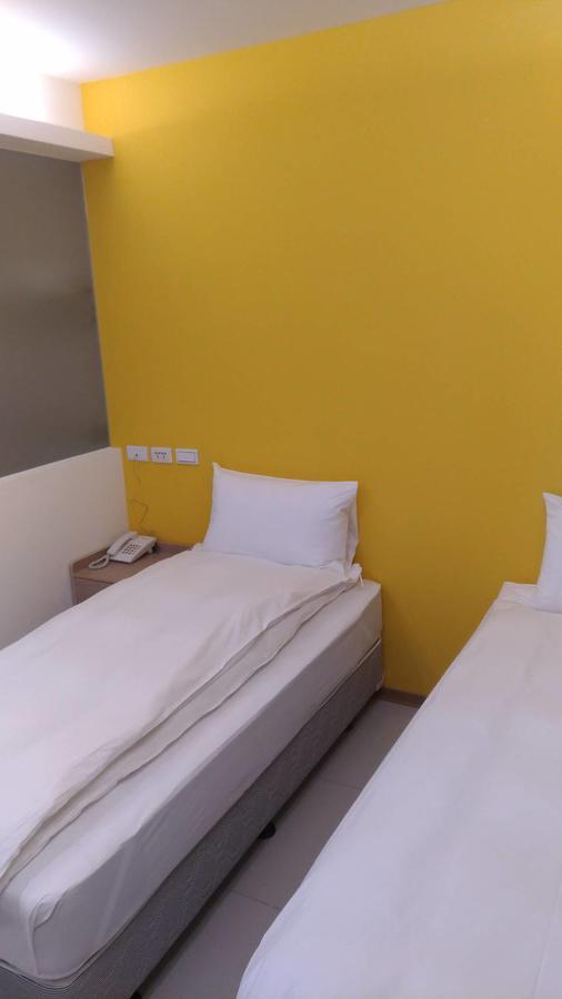 Galaxy Mini Inn Taipei Eksteriør billede