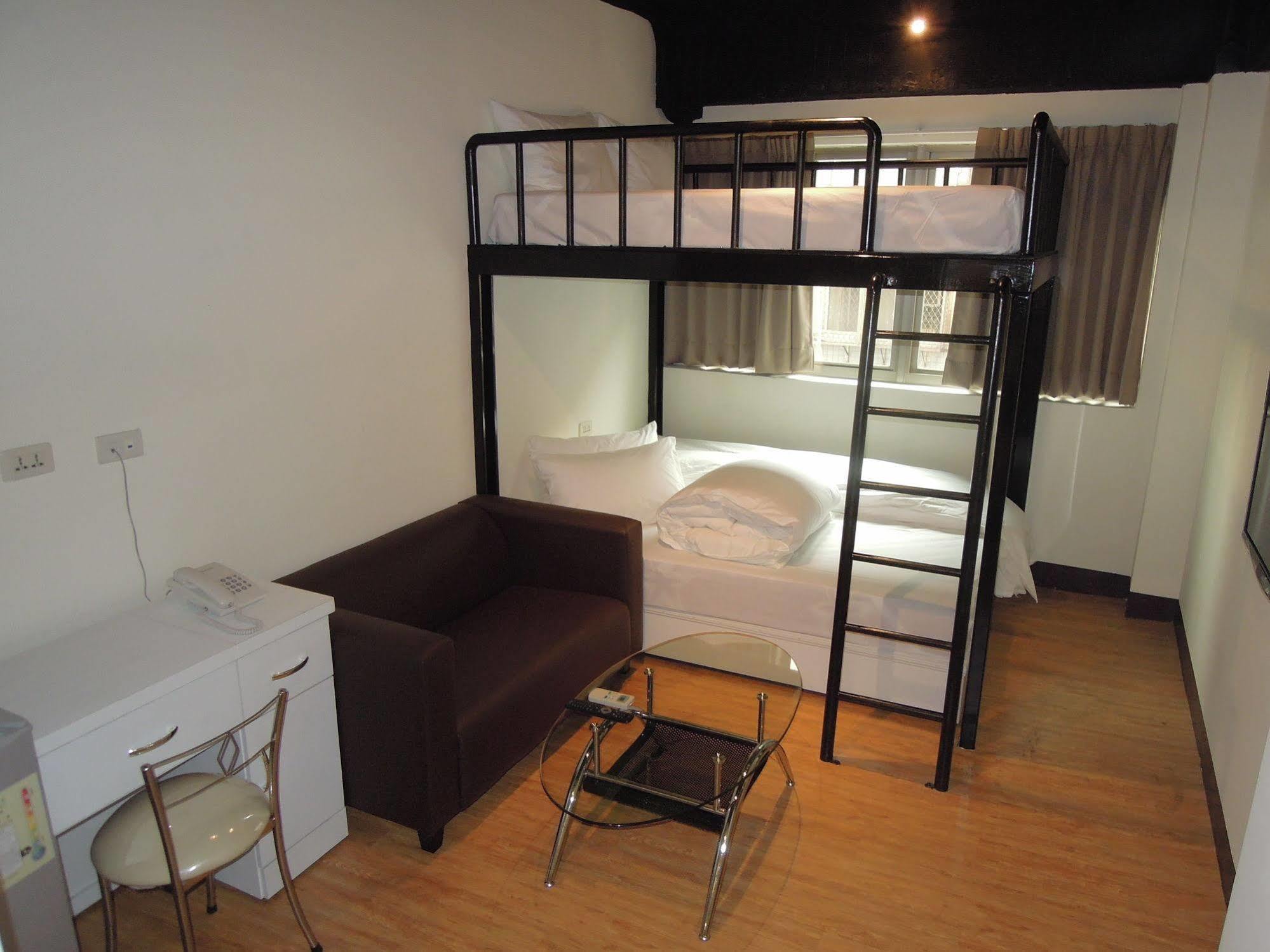 Galaxy Mini Inn Taipei Eksteriør billede